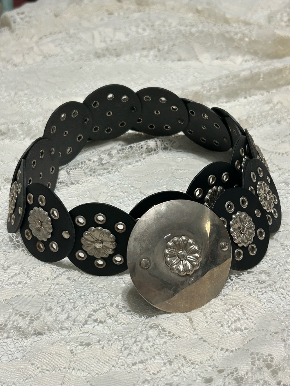 Black Floral Concho Western-Style Waist Belt